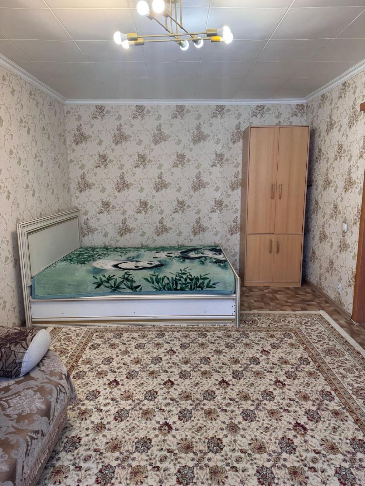 Apartment On Akhmetova 10 Almaty Esterno foto